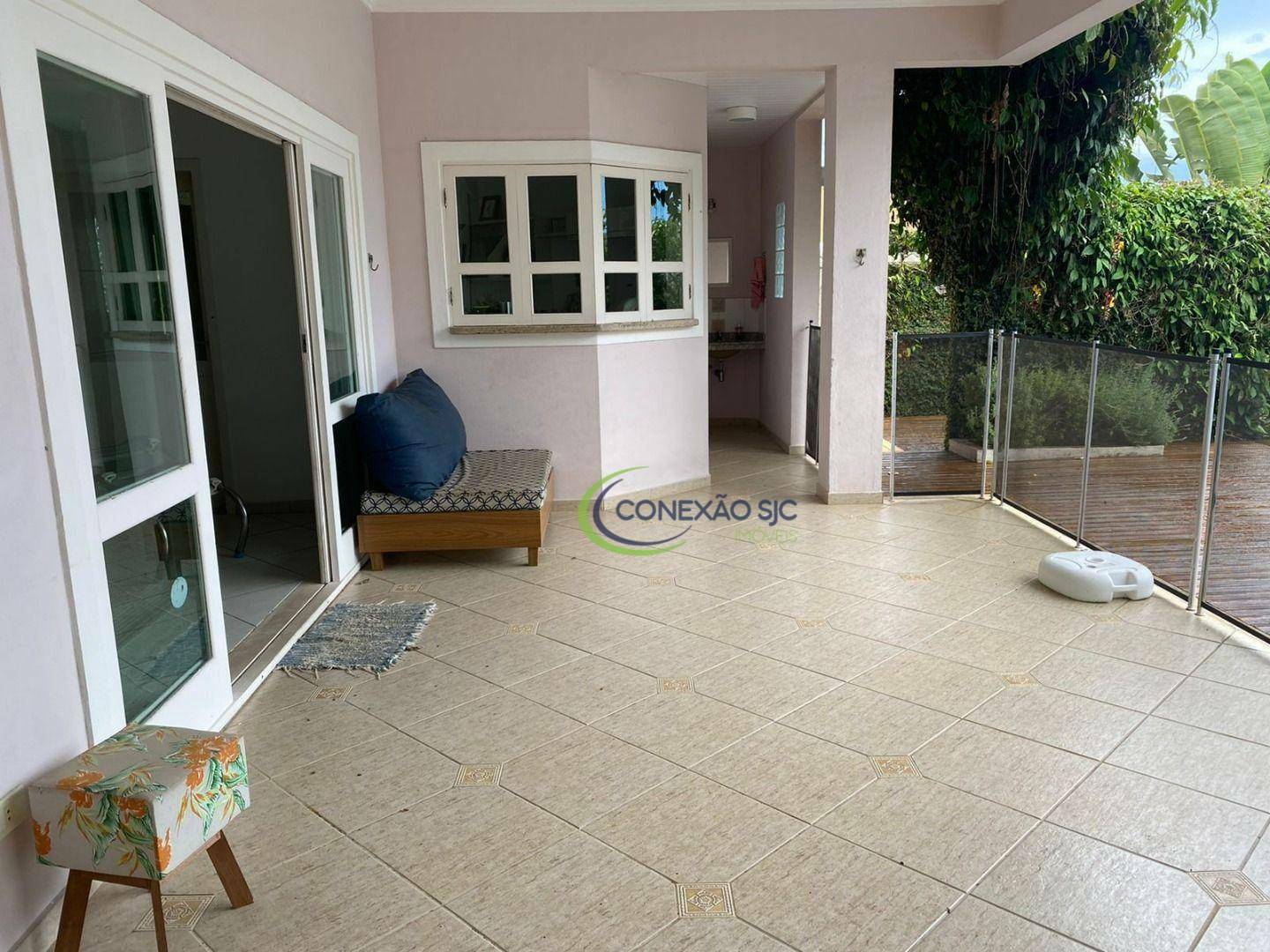 Casa de Condomínio à venda com 4 quartos, 320m² - Foto 33