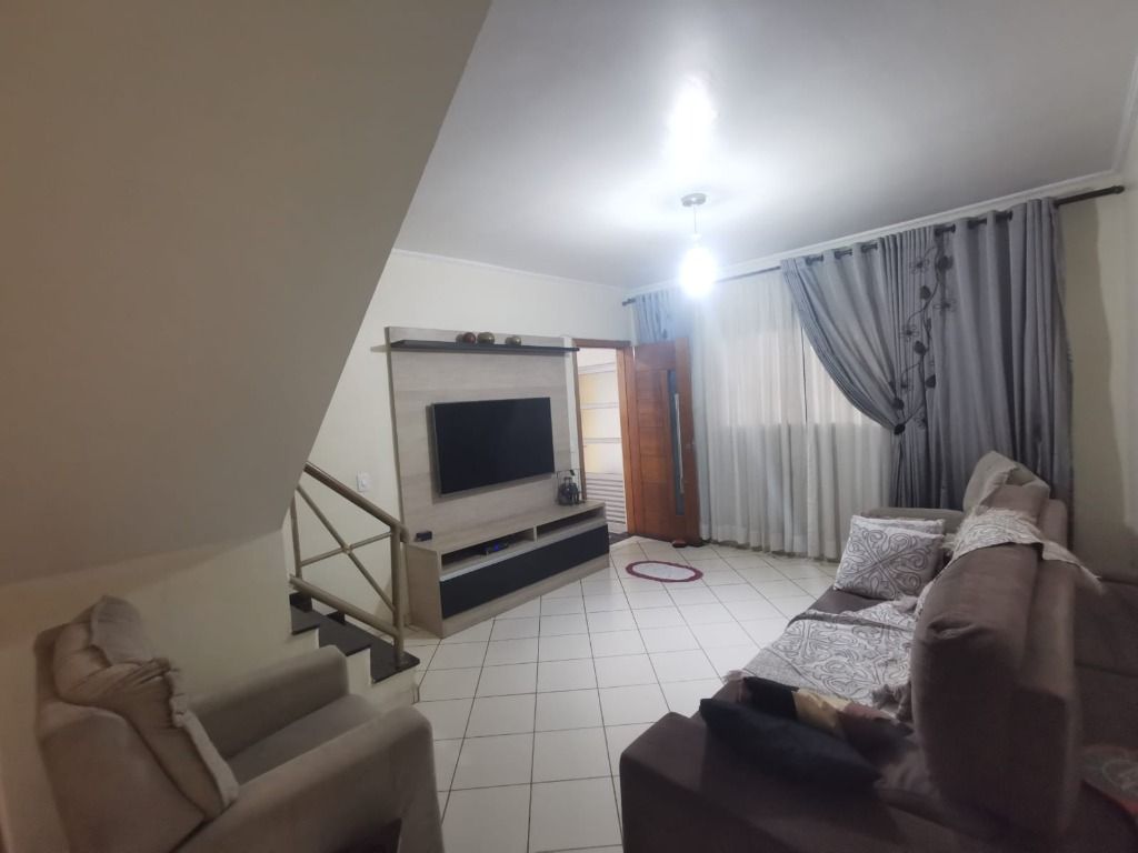 Sobrado à venda com 2 quartos, 162m² - Foto 3