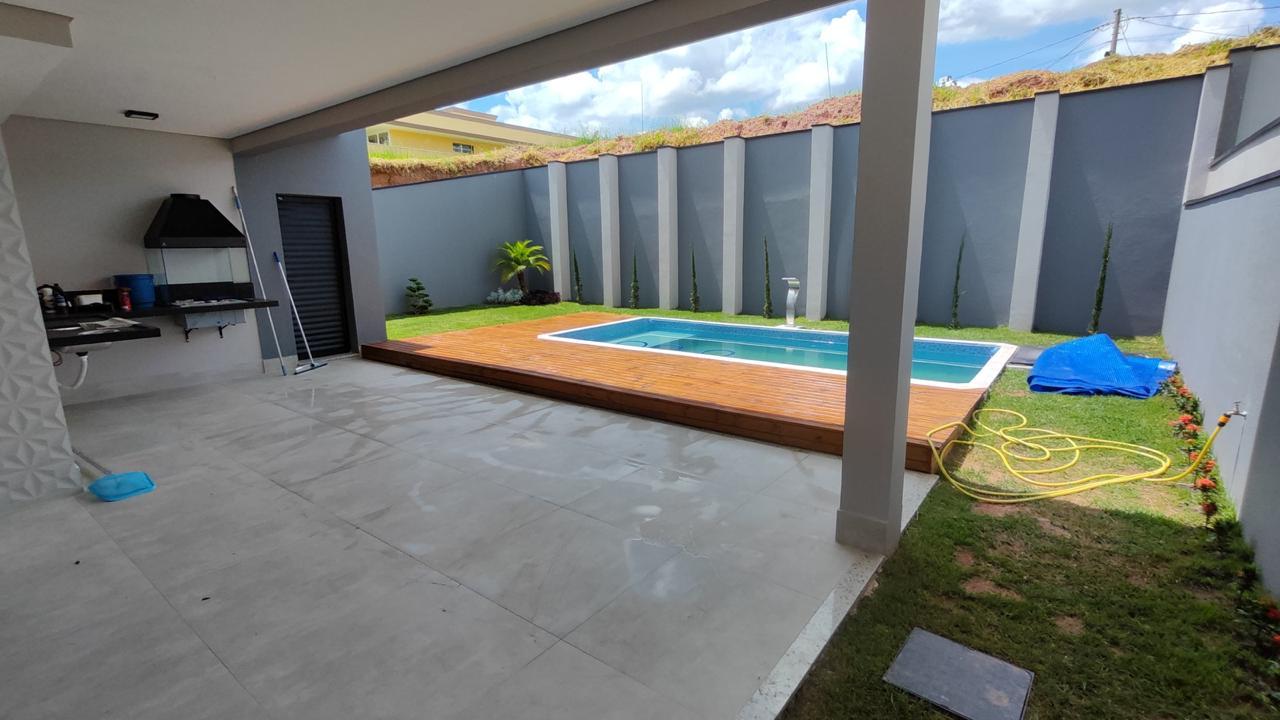 Casa de Condomínio à venda com 3 quartos, 240m² - Foto 30