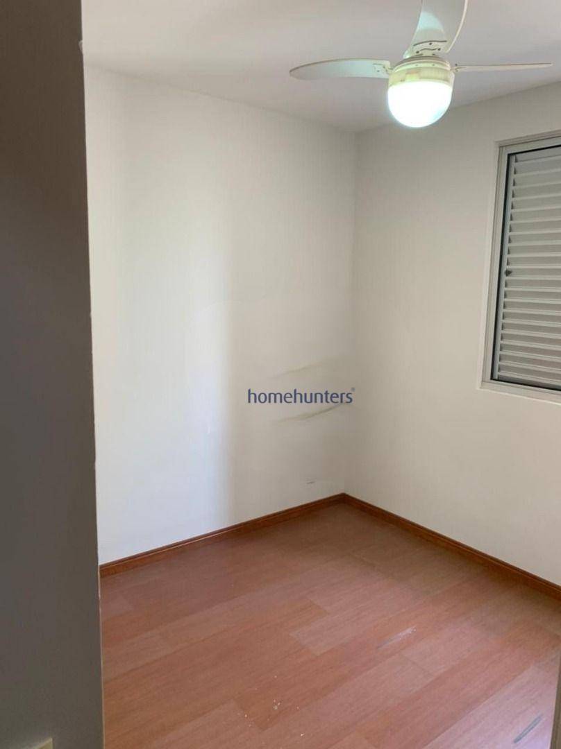 Apartamento à venda com 3 quartos, 70m² - Foto 7