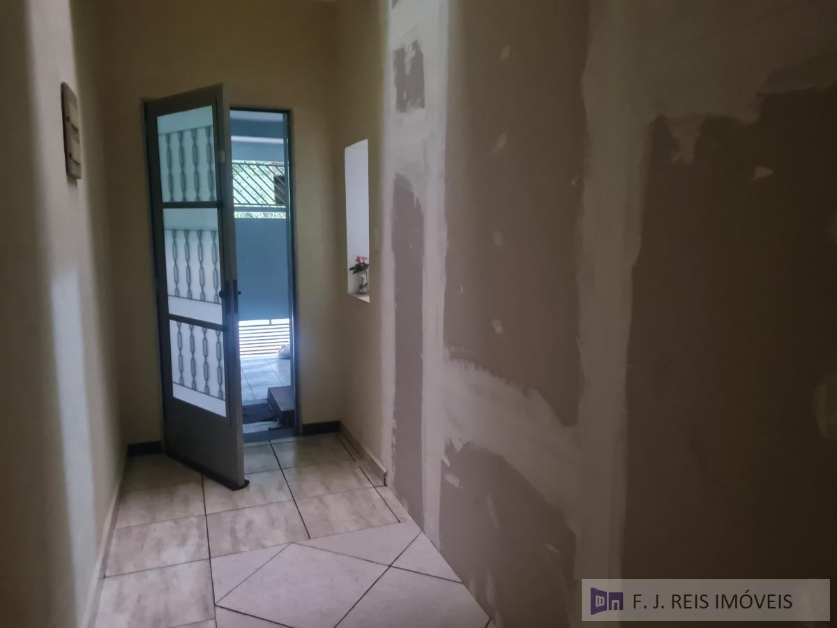 Sobrado à venda com 2 quartos, 180m² - Foto 19