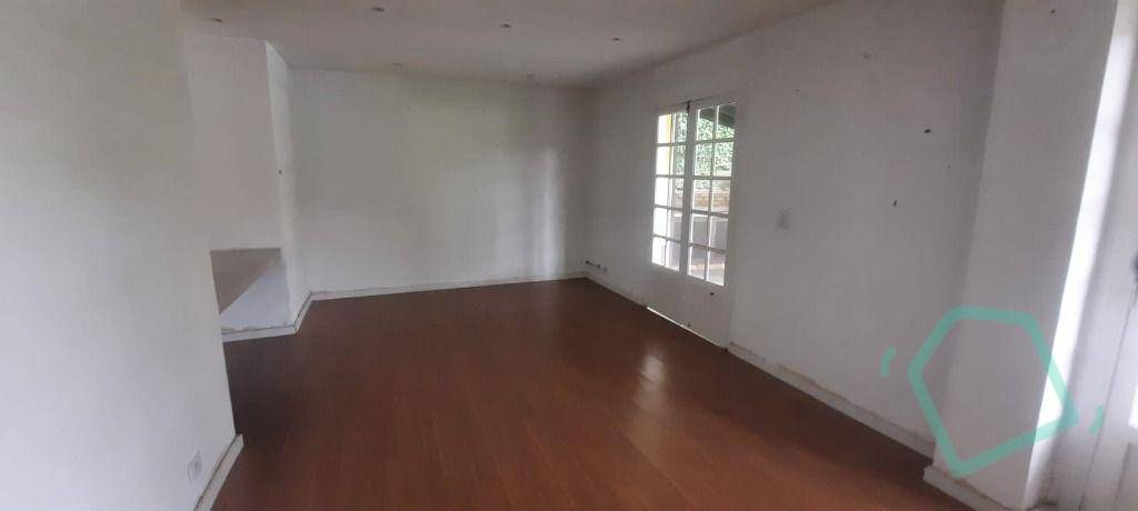 Casa para alugar com 3 quartos, 500m² - Foto 31