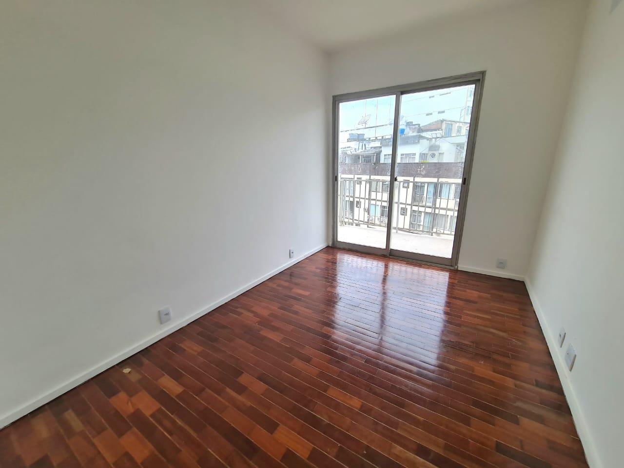 Apartamento à venda com 3 quartos, 100m² - Foto 23