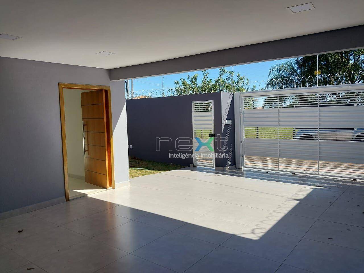 Casa à venda com 3 quartos, 123m² - Foto 2