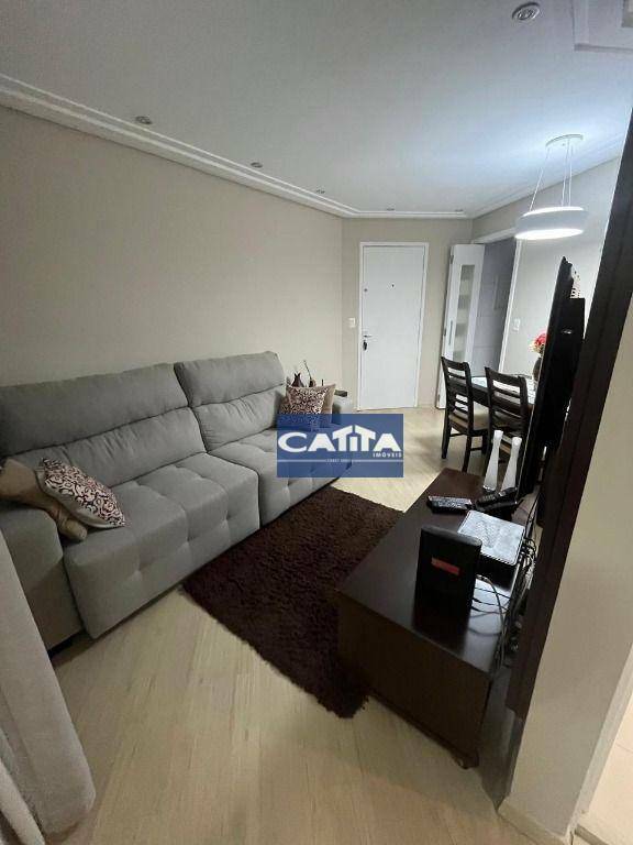 Apartamento à venda com 2 quartos, 46m² - Foto 2