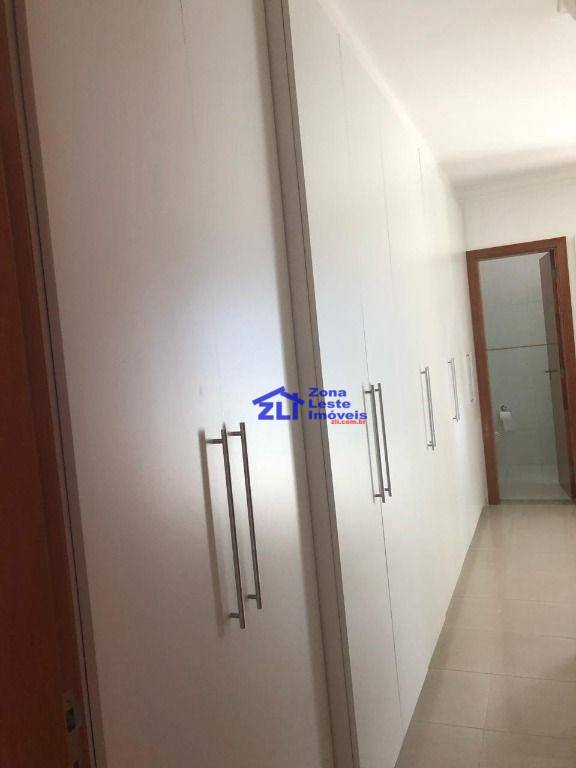 Sobrado à venda e aluguel com 4 quartos, 220m² - Foto 18