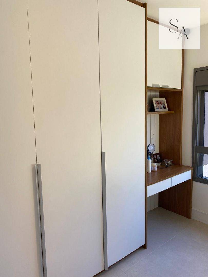 Apartamento à venda com 3 quartos, 131m² - Foto 7