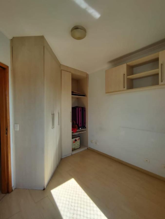 Apartamento à venda com 3 quartos, 94m² - Foto 16