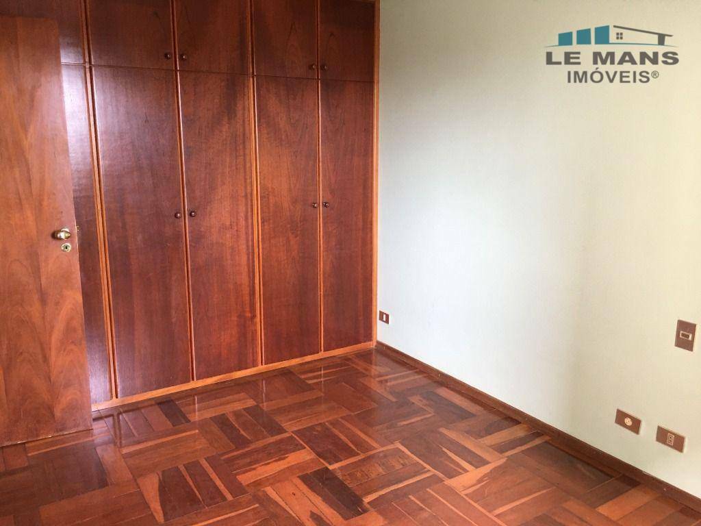 Apartamento à venda com 3 quartos, 127m² - Foto 9