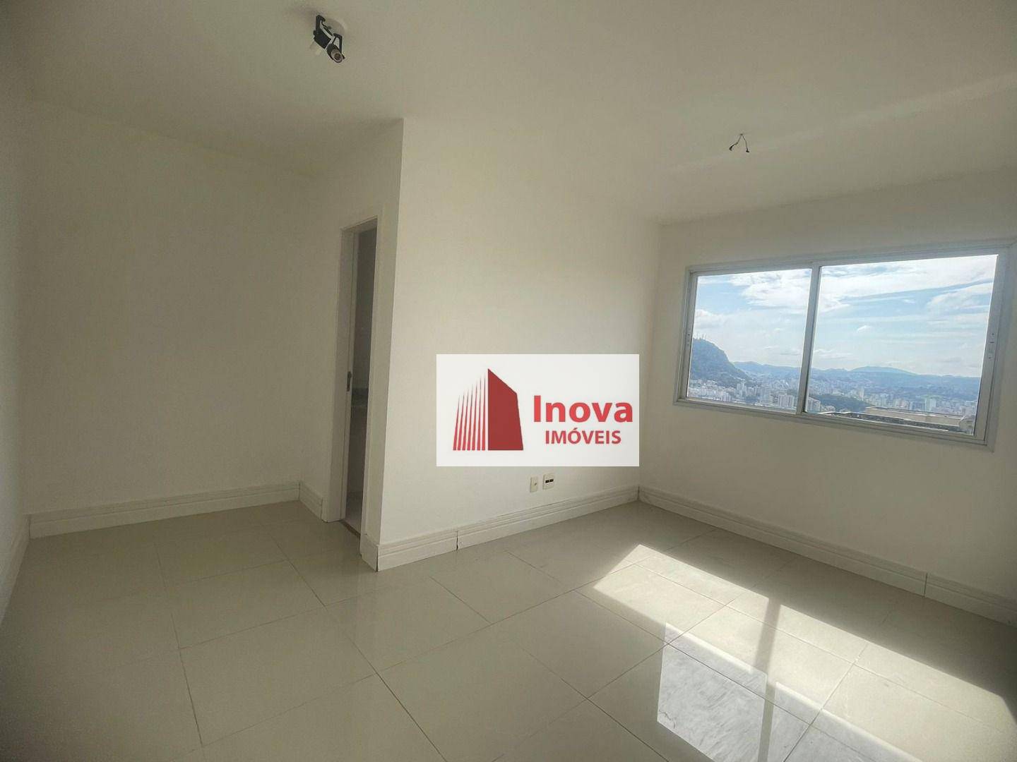 Cobertura à venda com 2 quartos, 180m² - Foto 7