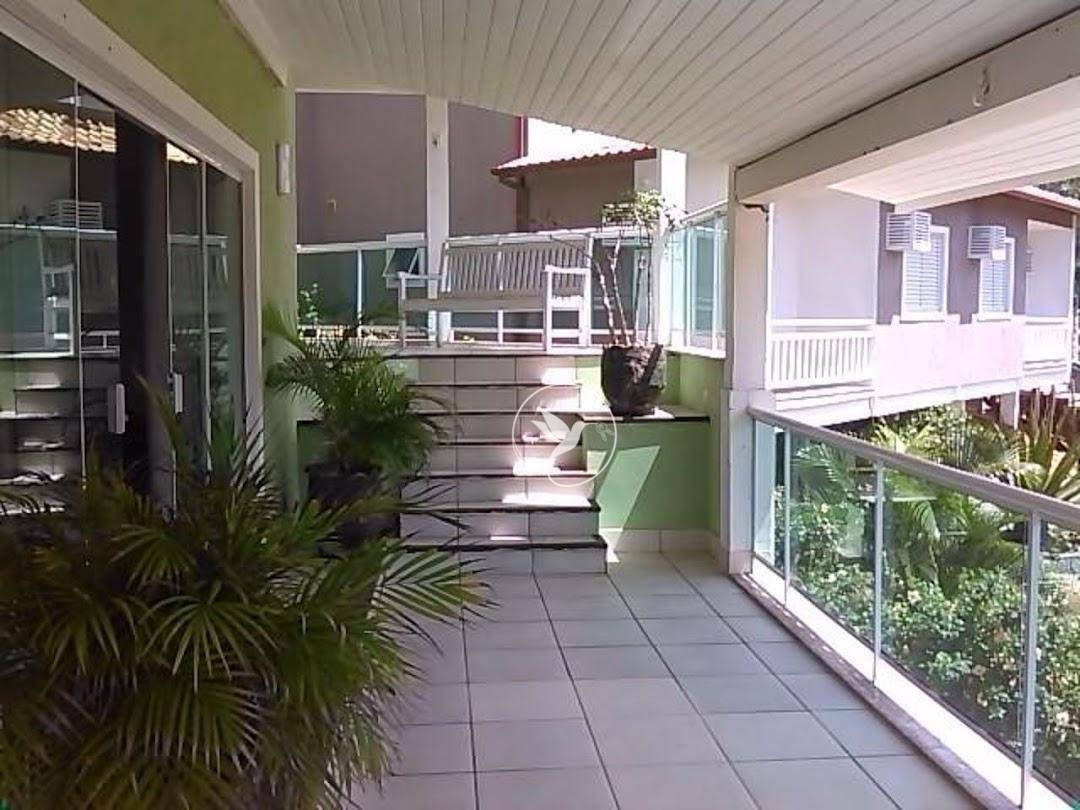 Casa de Condomínio à venda com 5 quartos, 400m² - Foto 27