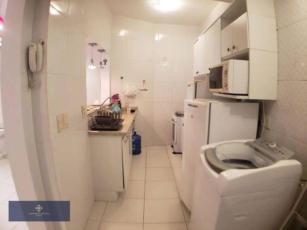 Apartamento à venda com 2 quartos, 66m² - Foto 3