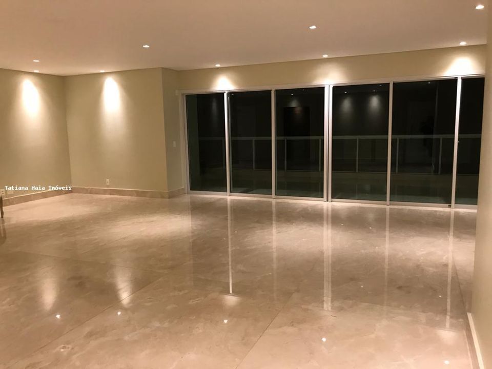 Apartamento à venda com 3 quartos, 282m² - Foto 3