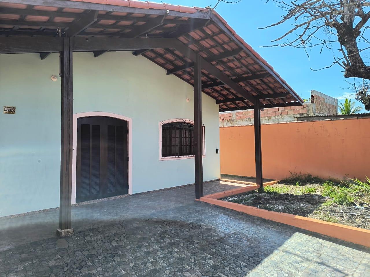 Casa à venda com 3 quartos, 360m² - Foto 1