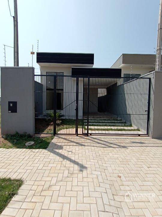 Casa à venda com 3 quartos, 89m² - Foto 1