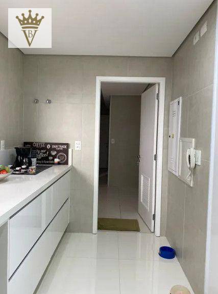 Apartamento à venda com 4 quartos, 238m² - Foto 19