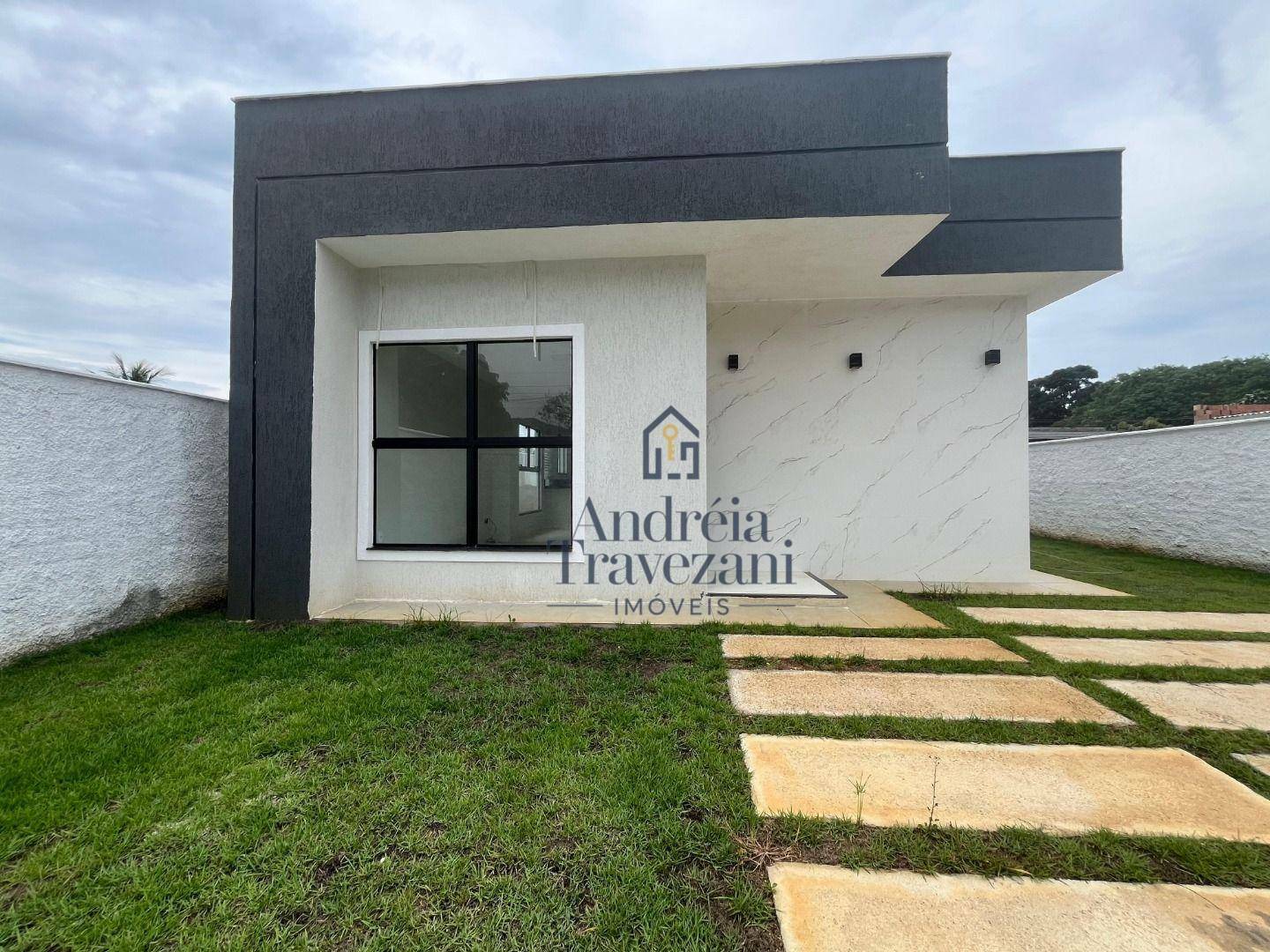 Casa à venda com 3 quartos, 100m² - Foto 2