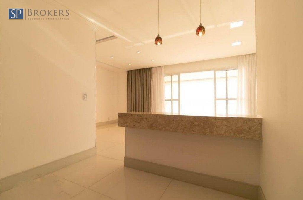 Apartamento à venda com 3 quartos, 137m² - Foto 11