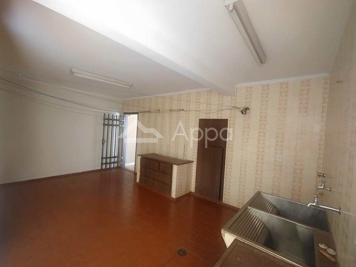 Casa para alugar com 6 quartos, 490m² - Foto 28