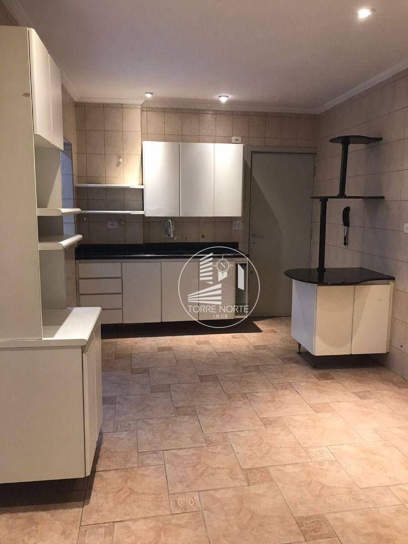 Apartamento à venda com 3 quartos, 169m² - Foto 6