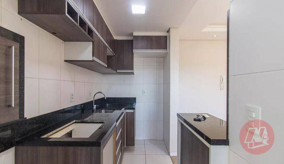 Apartamento para alugar com 2 quartos, 68m² - Foto 6