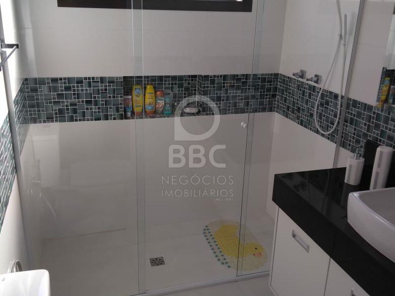 Apartamento à venda com 4 quartos, 220m² - Foto 11