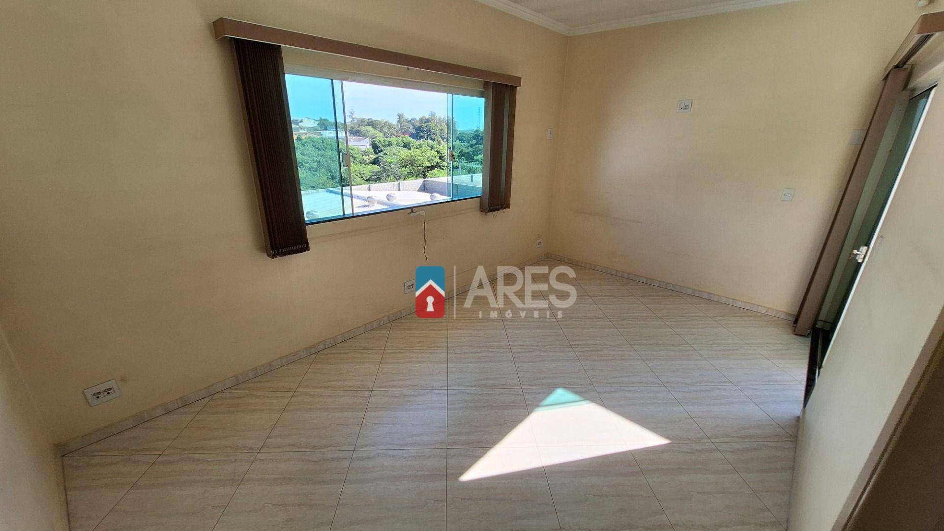 Casa à venda com 3 quartos, 318m² - Foto 17