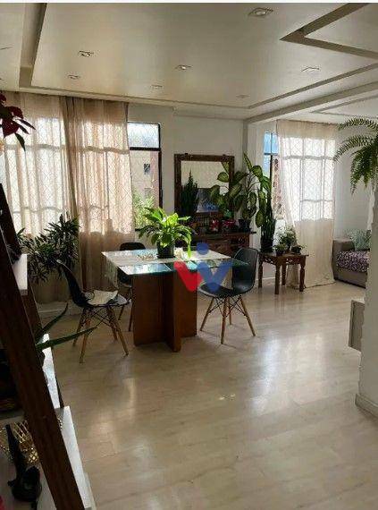 Apartamento à venda com 2 quartos, 50m² - Foto 2