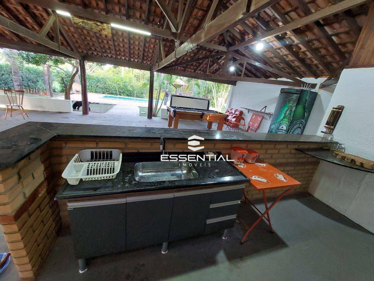 Chácara à venda com 2 quartos, 220m² - Foto 22