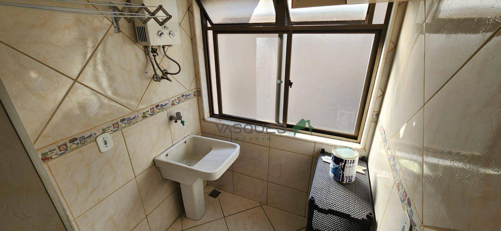 Apartamento para alugar com 2 quartos, 55m² - Foto 9