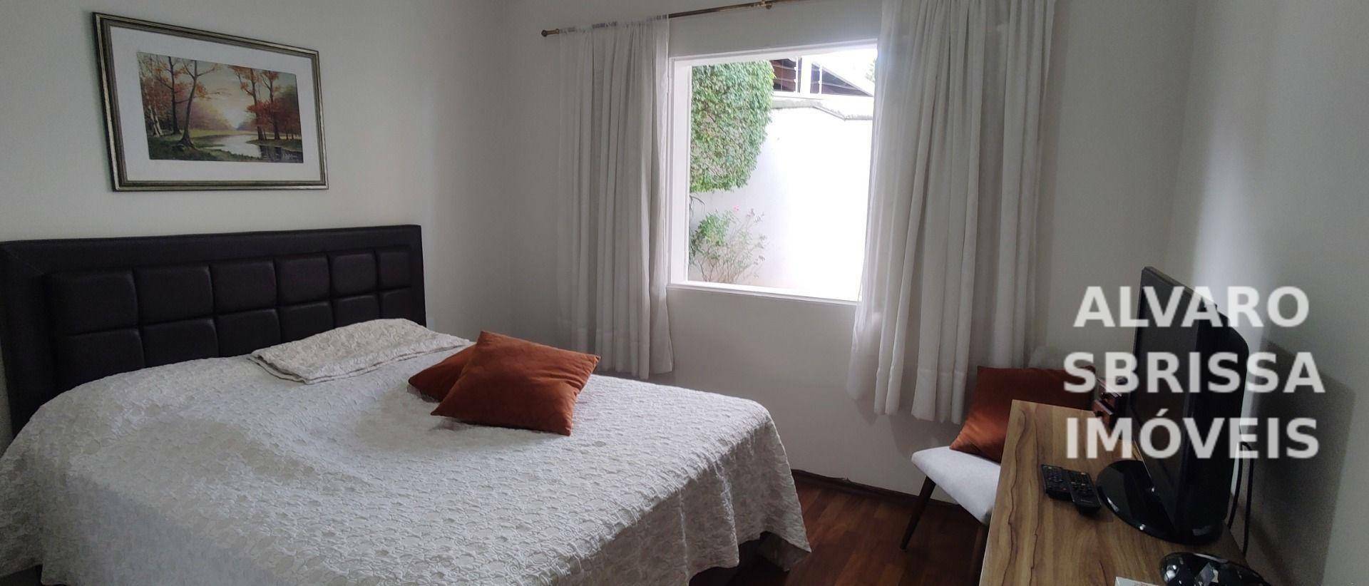 Casa à venda com 3 quartos, 255m² - Foto 12