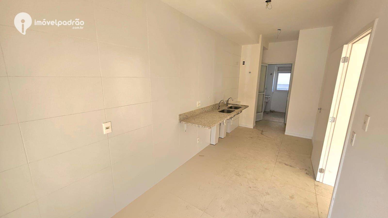 Apartamento à venda com 4 quartos, 200m² - Foto 15