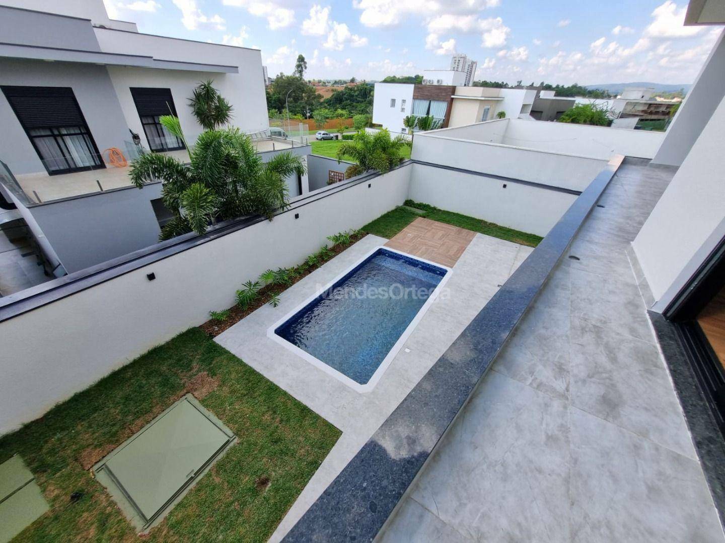 Casa de Condomínio à venda com 3 quartos, 291m² - Foto 25