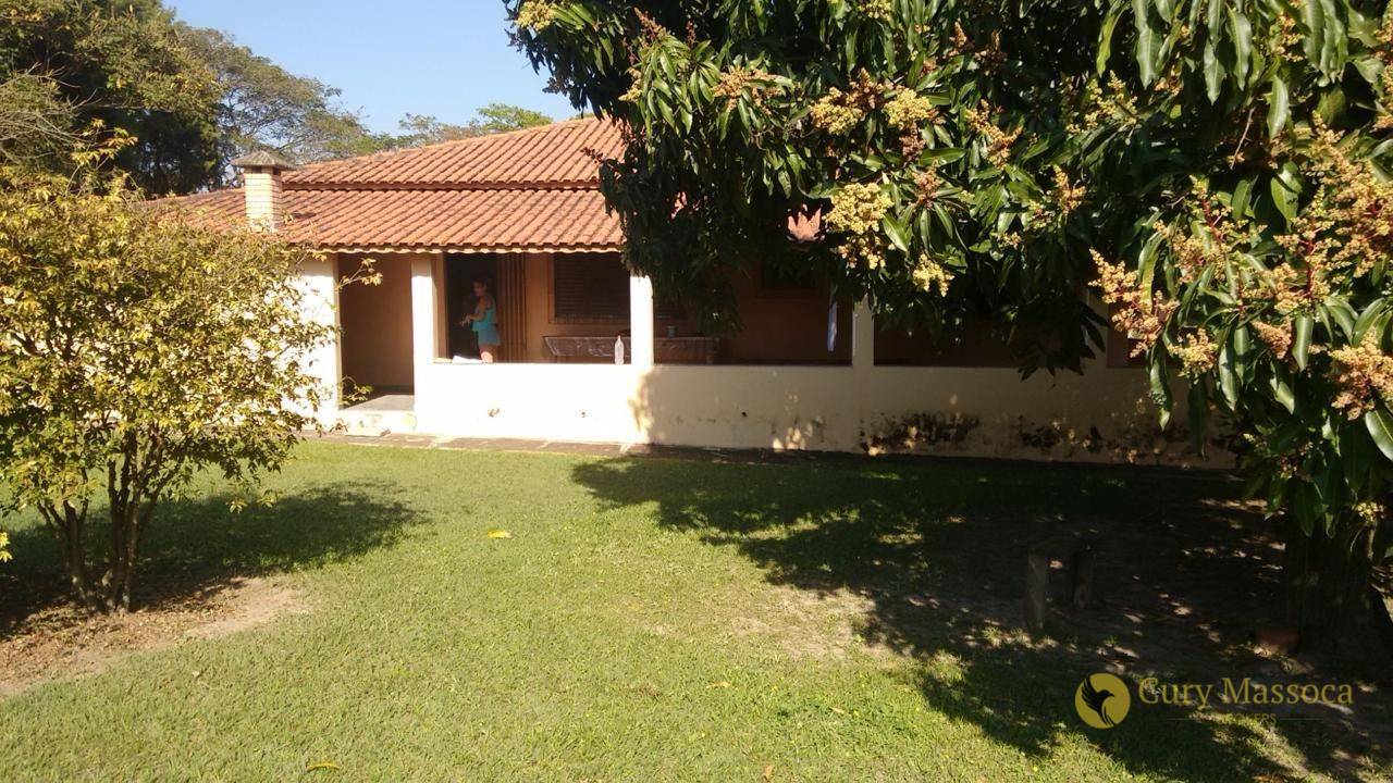 Chácara, 2 quartos, 2520 m² - Foto 1