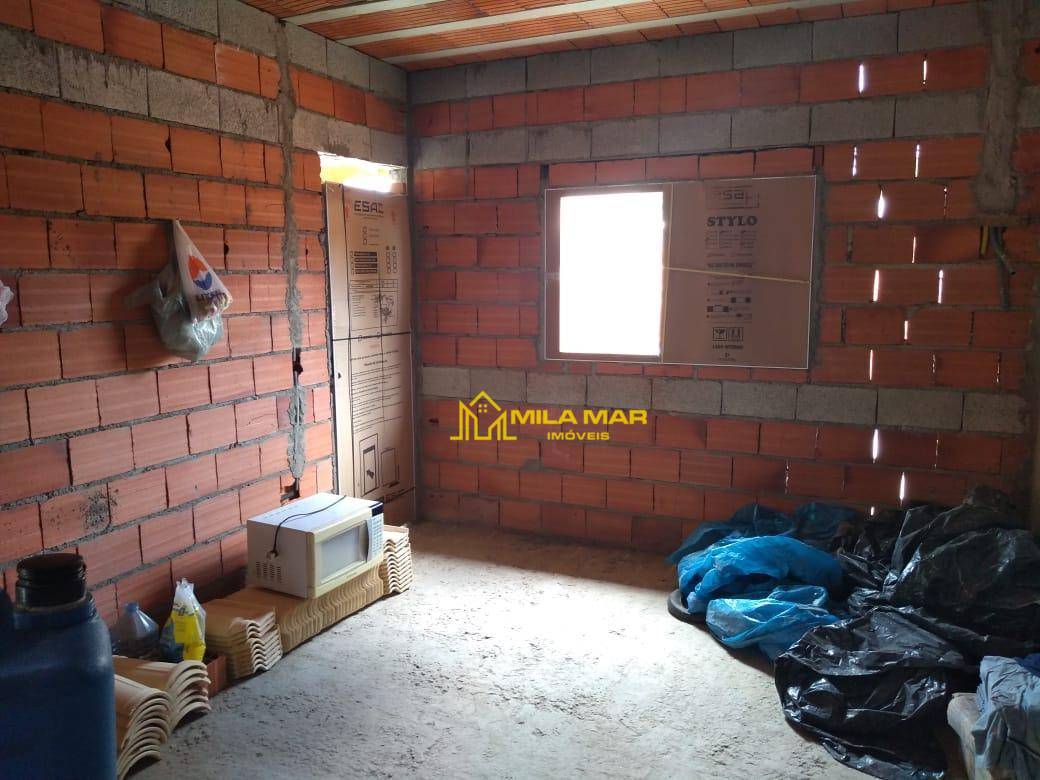 Casa à venda com 2 quartos, 125m² - Foto 9