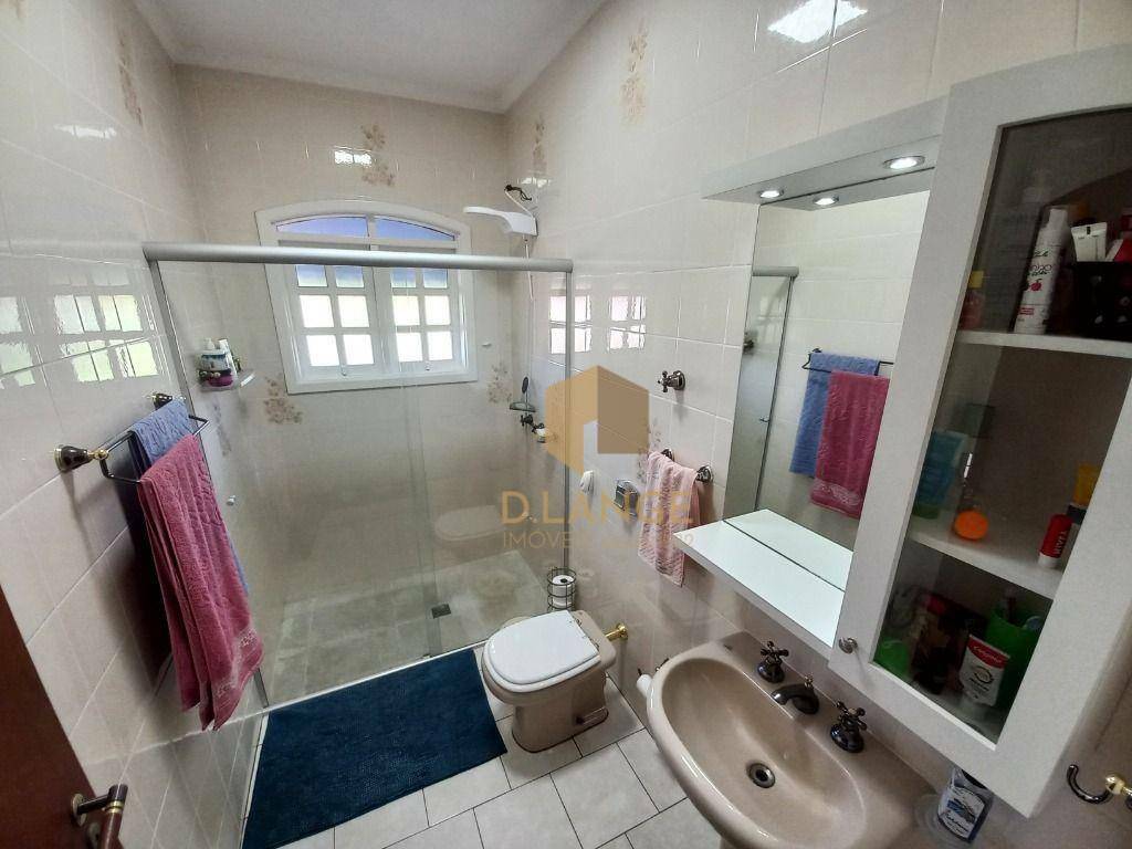 Casa à venda com 4 quartos, 238m² - Foto 31