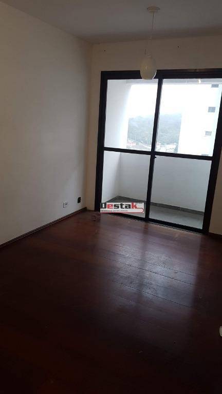 Apartamento à venda com 2 quartos, 55m² - Foto 12