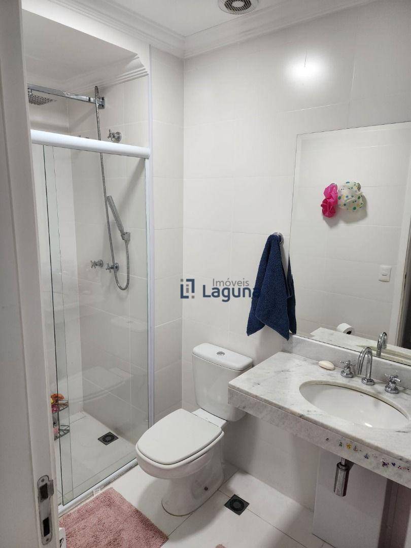 Apartamento à venda com 3 quartos, 94m² - Foto 8