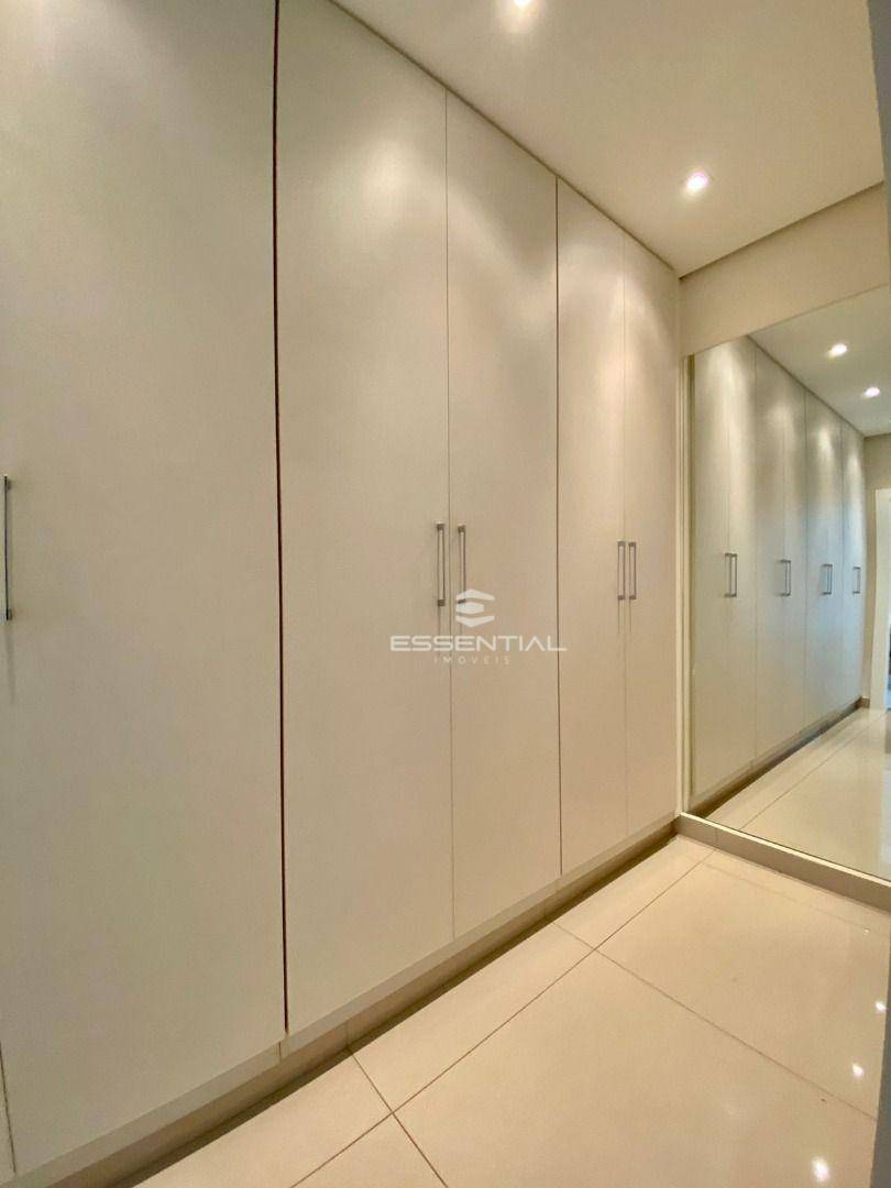 Sobrado à venda com 4 quartos, 380m² - Foto 9