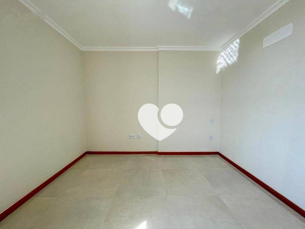 Apartamento à venda com 1 quarto, 40m² - Foto 12