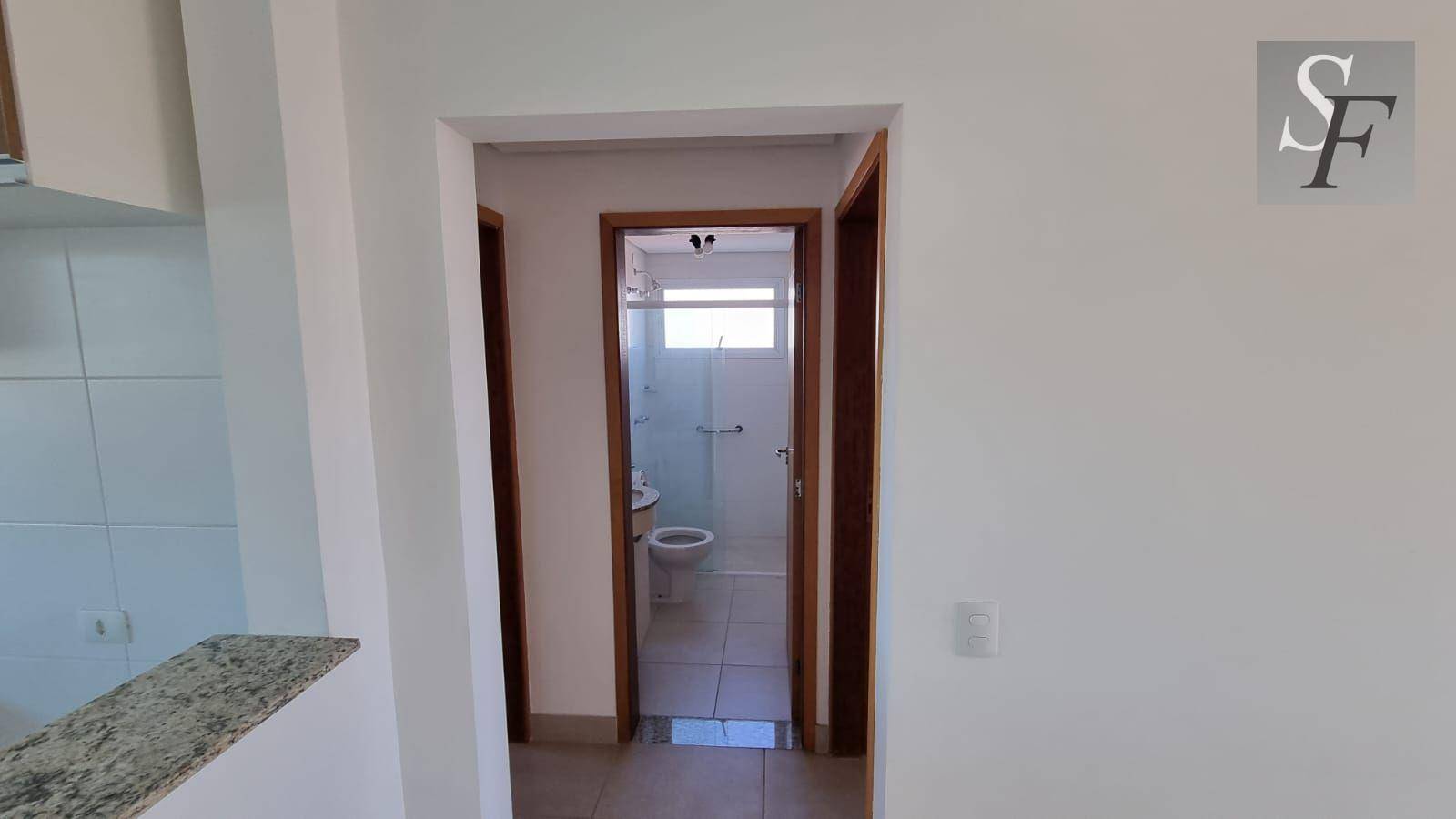 Apartamento para alugar com 2 quartos, 64m² - Foto 13