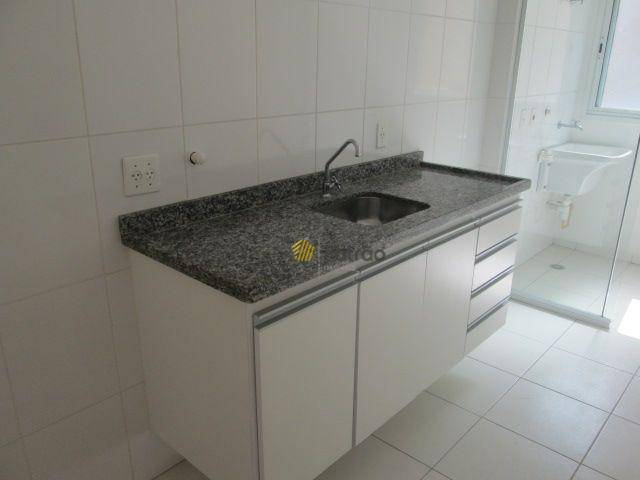 Apartamento à venda e aluguel com 3 quartos, 71m² - Foto 13