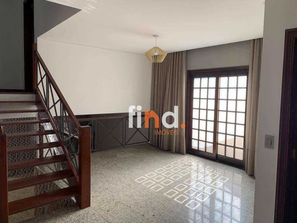 Casa de Condomínio à venda com 4 quartos, 240m² - Foto 8