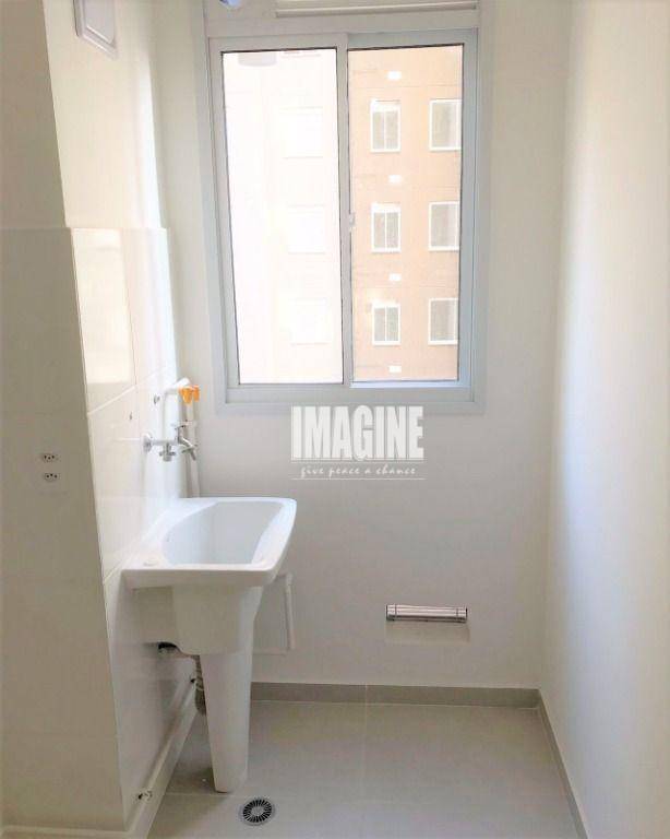 Apartamento à venda com 2 quartos, 43m² - Foto 12