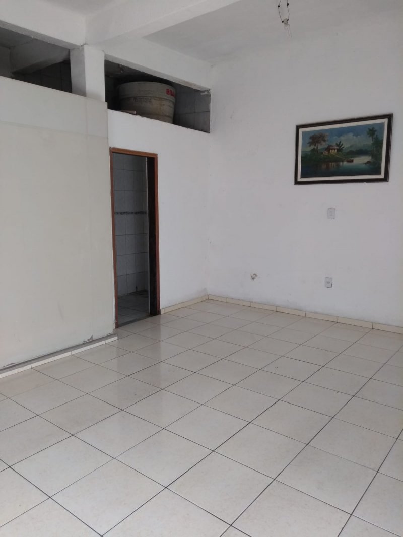 Casa à venda com 3 quartos, 150m² - Foto 7