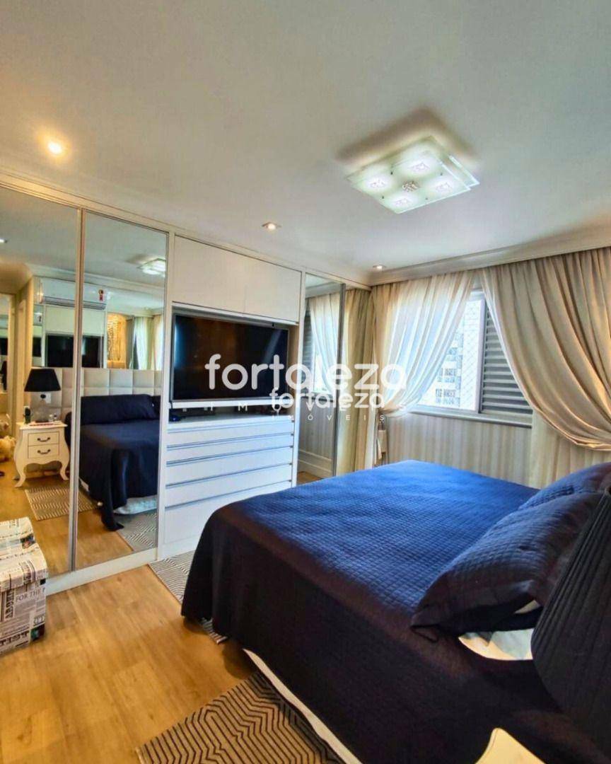 Apartamento à venda com 3 quartos, 150m² - Foto 9