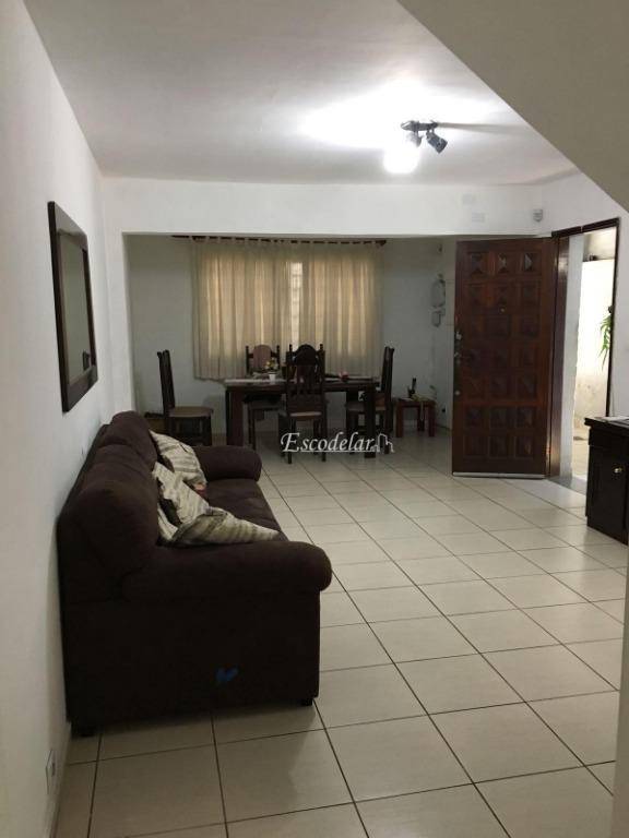 Sobrado à venda com 3 quartos, 210m² - Foto 1