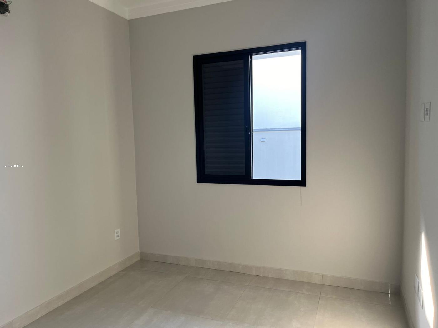 Casa de Condomínio para alugar com 3 quartos, 300m² - Foto 18