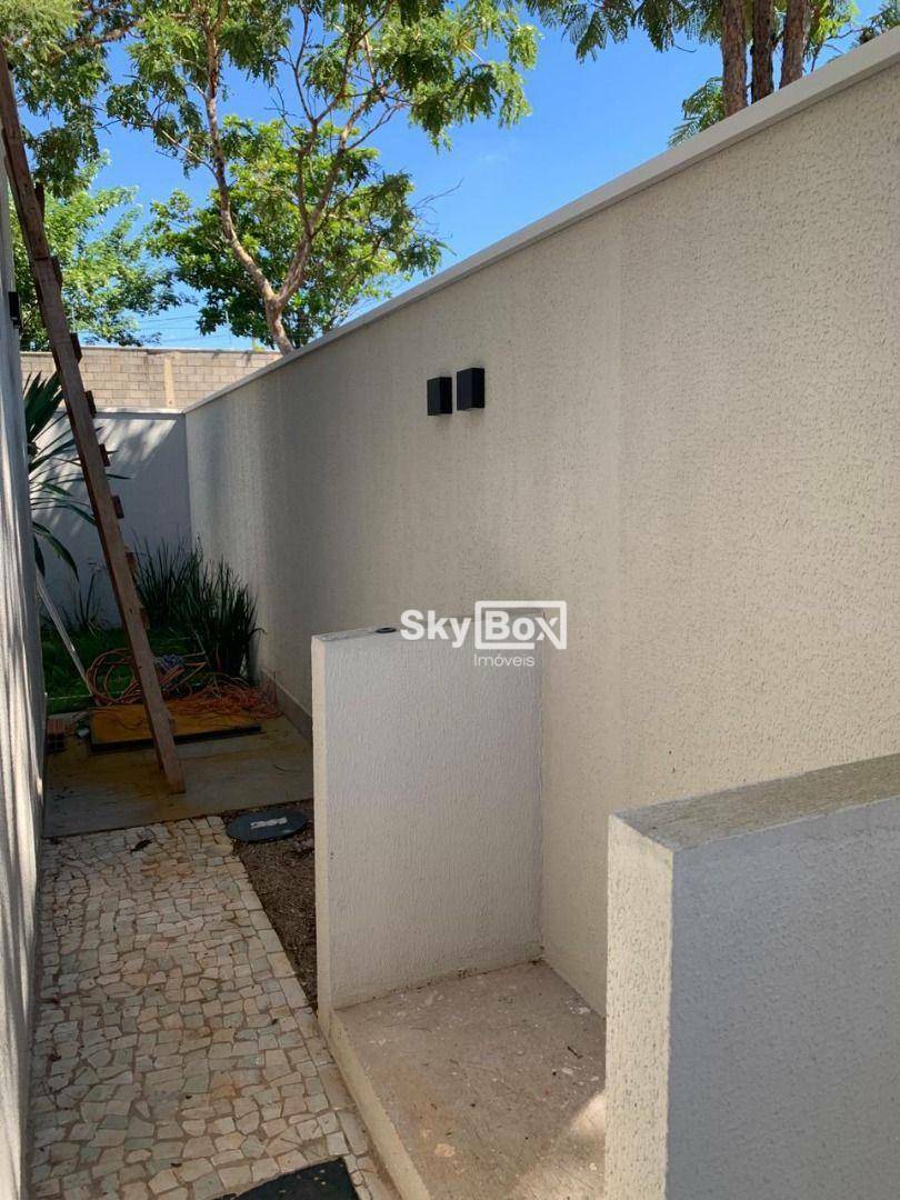 Casa de Condomínio à venda com 4 quartos, 229m² - Foto 18