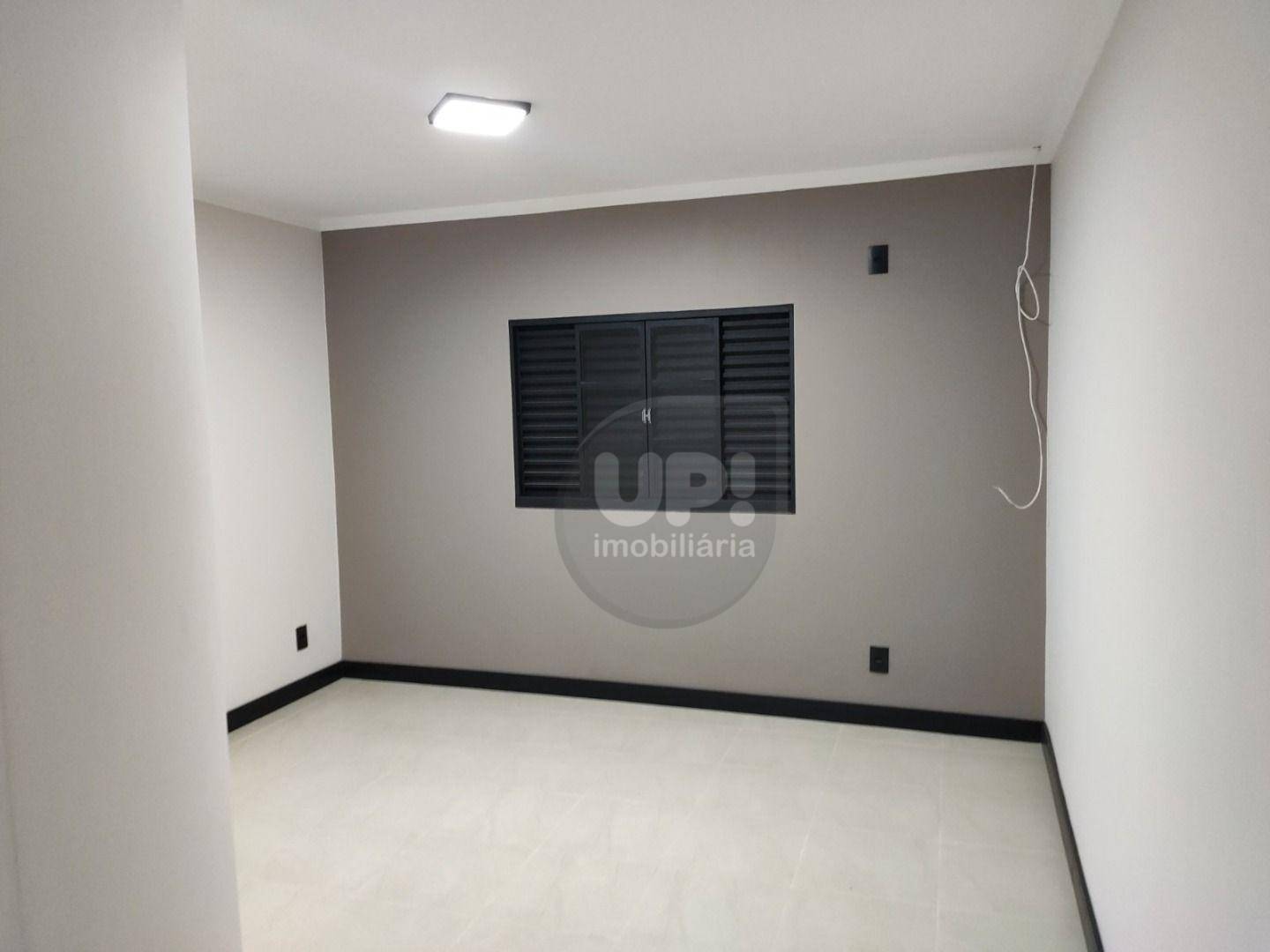 Casa à venda com 2 quartos, 96m² - Foto 14